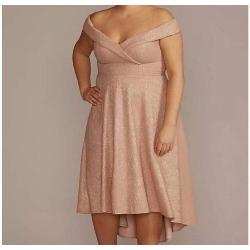 Oleg Cassini Rose Gold Metallic High-Low Off-the-Shoulder Dress 16W Wedding‎